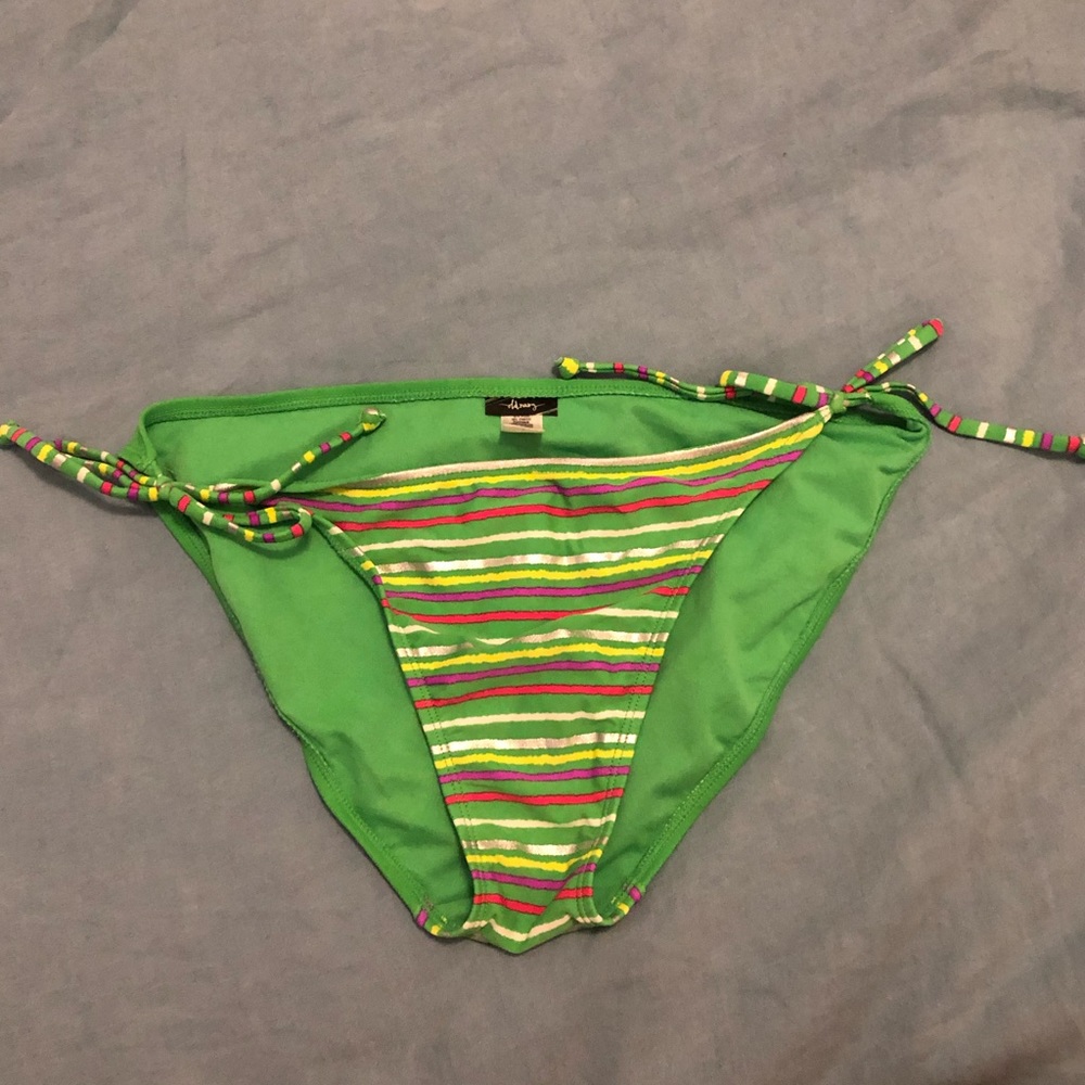 NWOT Bright Swim Bottoms